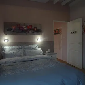 Chambre 4 Personnes Couette-café Montain
